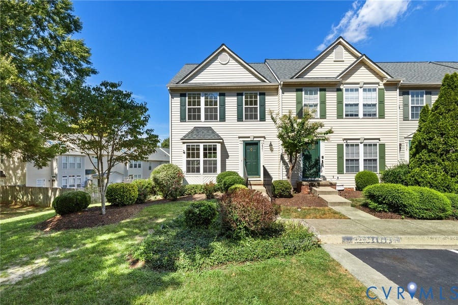 Property photo for 2941 Thistlebrook Lane, Henrico, VA