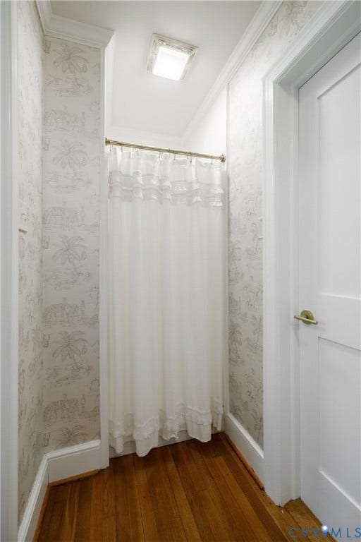 7433 Cherokee Road, Richmond, VA 23225 Third full Bath off the Office