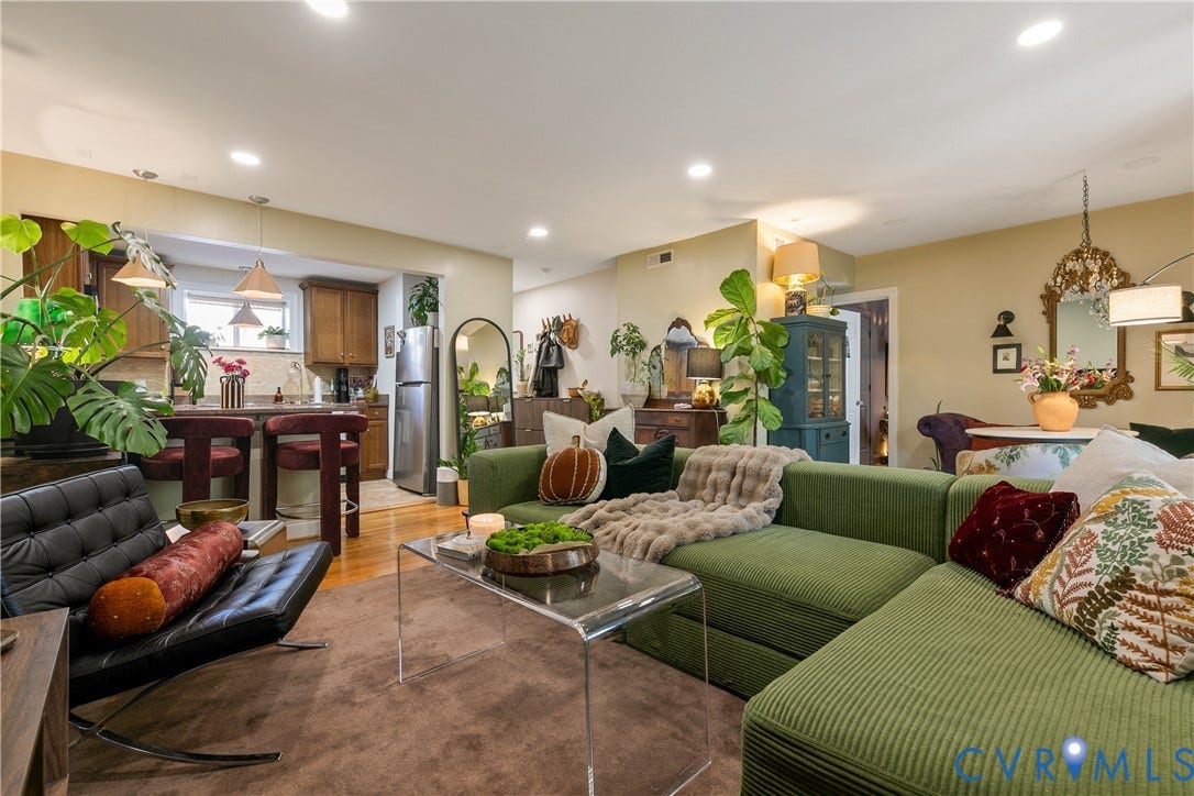 2100 Grove Avenue, #U10, The Fan, Richmond, VA 23220 2100 Grove Avenue, #U10, The Fan, Richmond, VA 23220