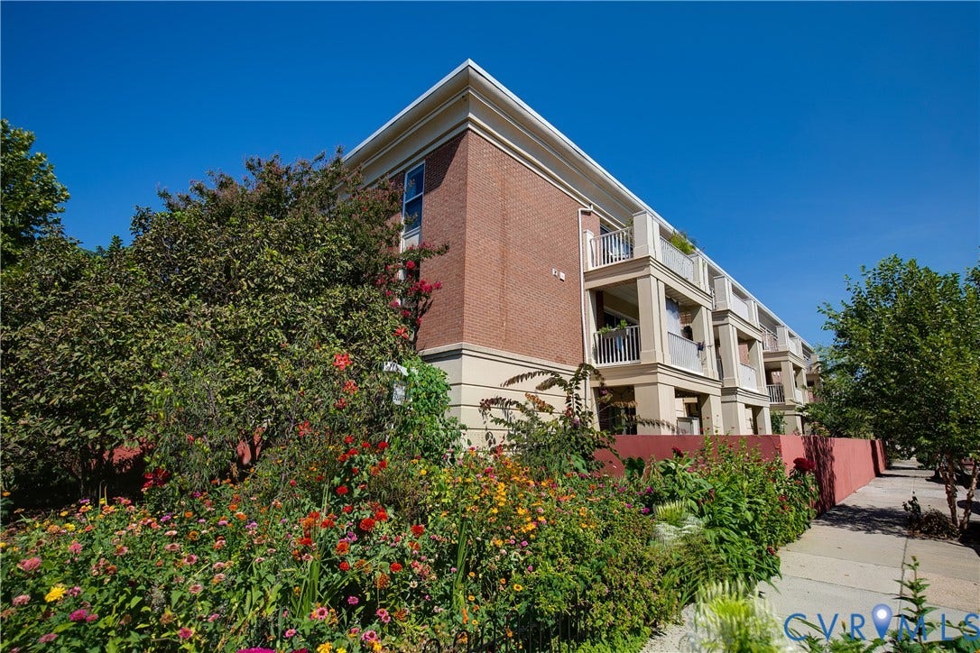 2100 Grove Avenue, #U10, The Fan, Richmond, VA 23220 2100 Grove Avenue, #U10, The Fan, Richmond, VA 23220