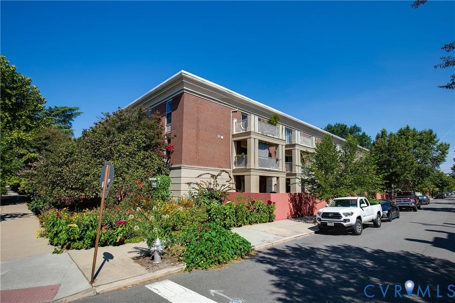 Property photo for 2100 Grove Avenue, #U10, Richmond, VA