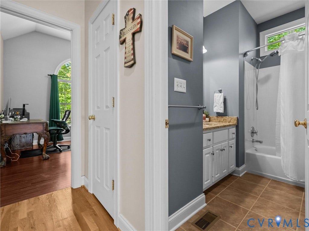 2901 Maple Grove West Lane, Maple Grove, Powhatan, VA 23139 Guest Bath