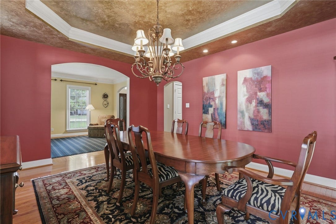 3012 Hedgeway Place, Tarrington, Midlothian, VA 23113 Tray ceiling with recessed lighting and a decorative finish