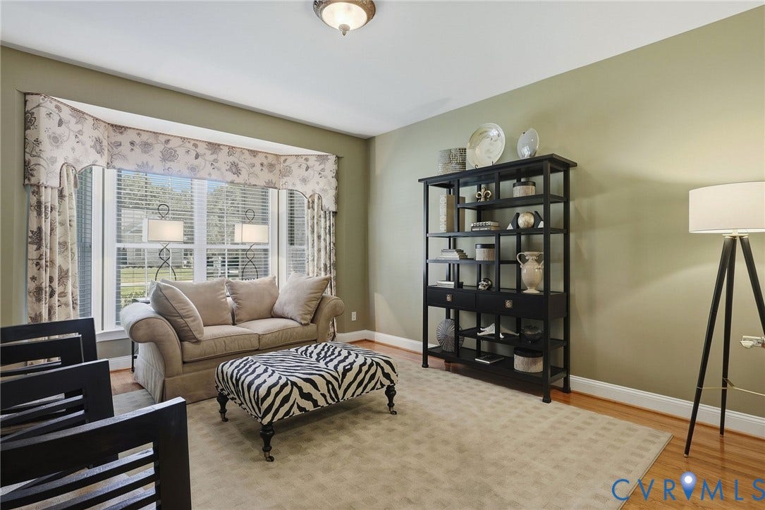 3012 Hedgeway Place, Tarrington, Midlothian, VA 23113 Bay window with custom valance and drapery