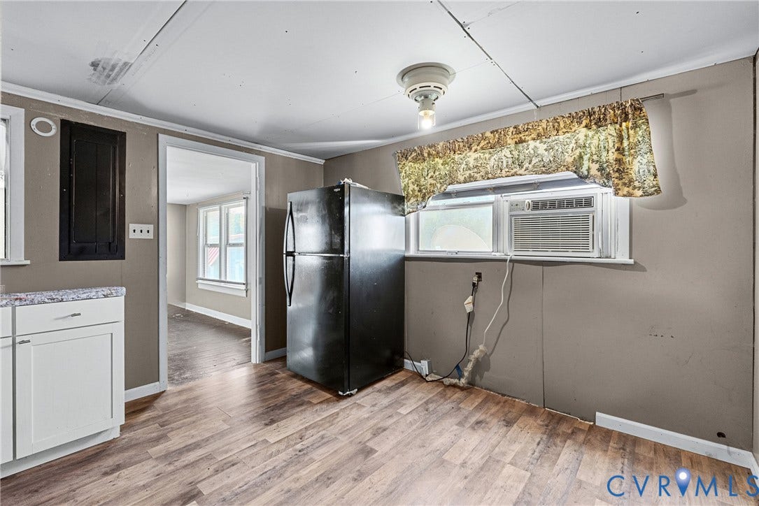 78 Bowling Lane, Cumberland, VA 23040 Wood-finish flooring with white baseboards