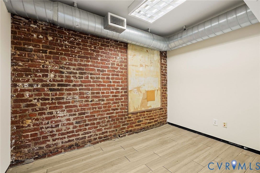 13 S 15th Street, Richmond, VA 23219 13 S 15th Street, Richmond, VA 23219