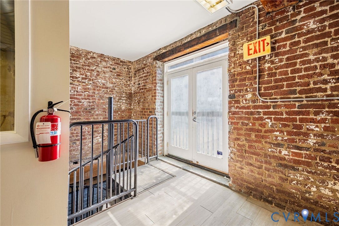 13 S 15th Street, Richmond, VA 23219 13 S 15th Street, Richmond, VA 23219