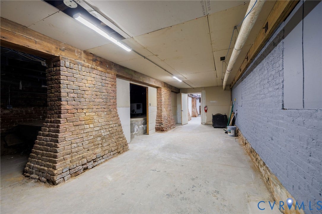 13 S 15th Street, Richmond, VA 23219 13 S 15th Street, Richmond, VA 23219