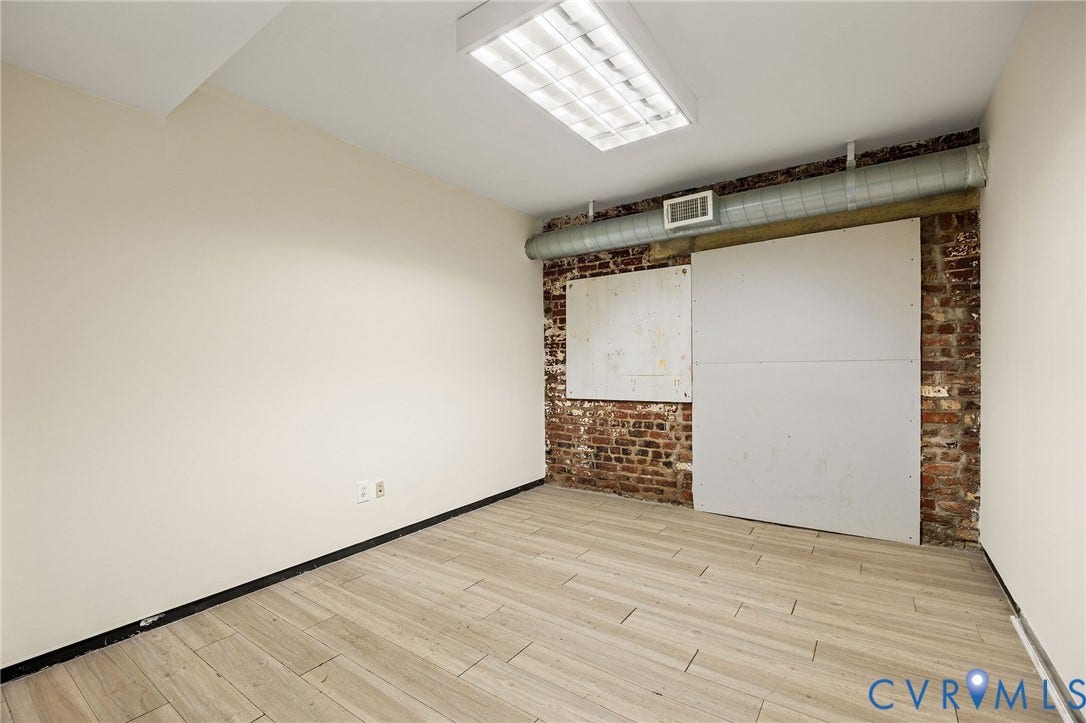13 S 15th Street, Richmond, VA 23219 13 S 15th Street, Richmond, VA 23219