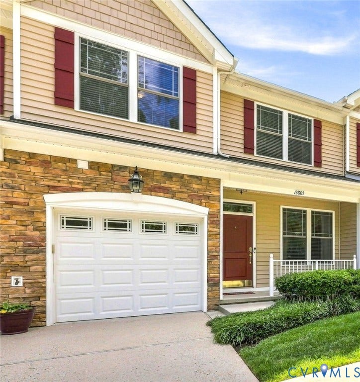 13805 Woodbridge Crossing Way, The Greens, Midlothian, VA 23112 Welcome to The Greens at Woodbridge Crossing in Brandermill.