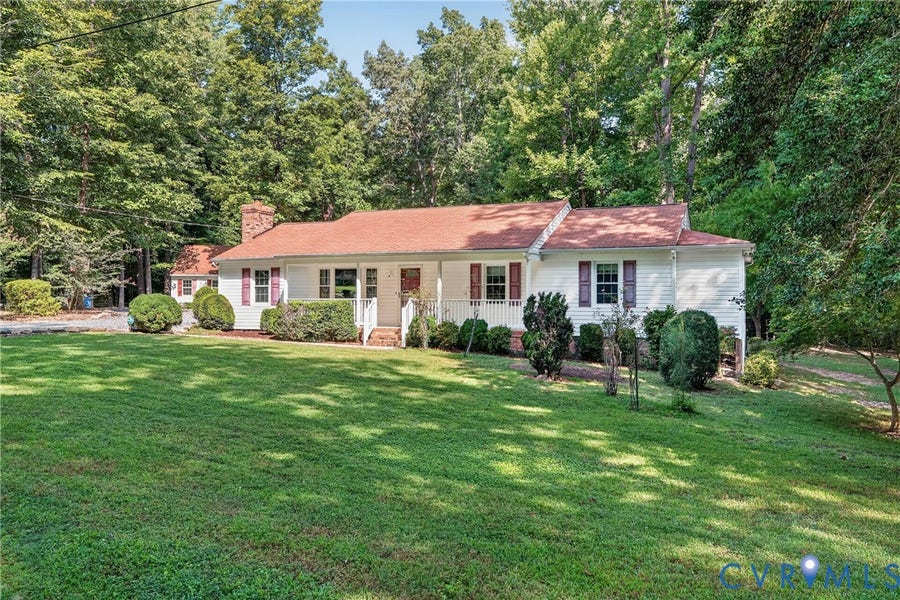 Property photo for 12700 Quailwood Road, Midlothian, VA