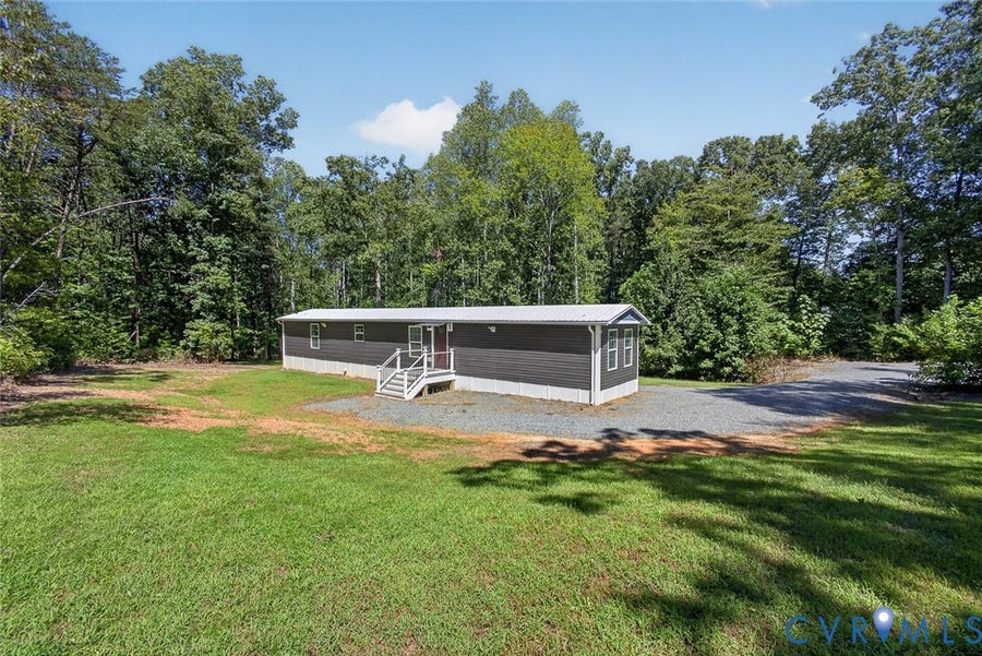 Property photo for 3011 Doctors Road, Louisa, VA