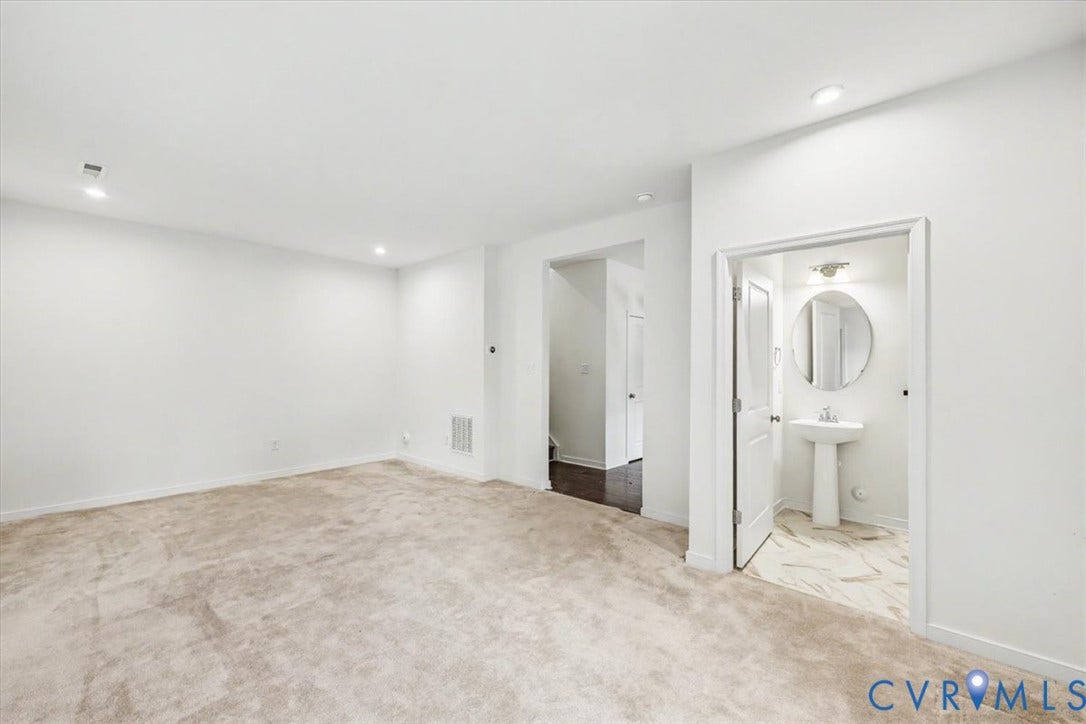1141 Broad Hill Trace, Saunders Station Townes, Henrico, VA 23233 1st floor flex room, make it a guest suite with attached 1/2 bath, workout room, office or family room.