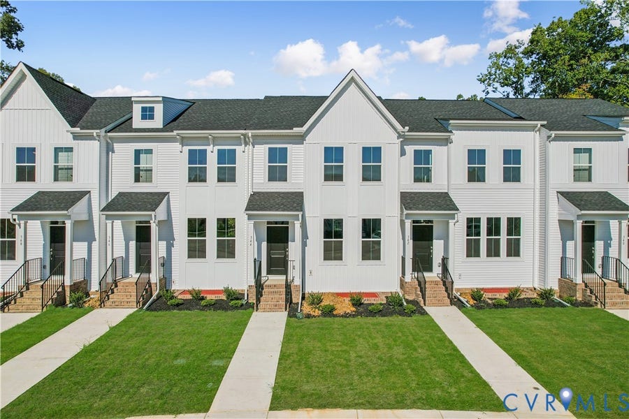 Property photo for 344 Mt. McCauley Way, Aylett, VA