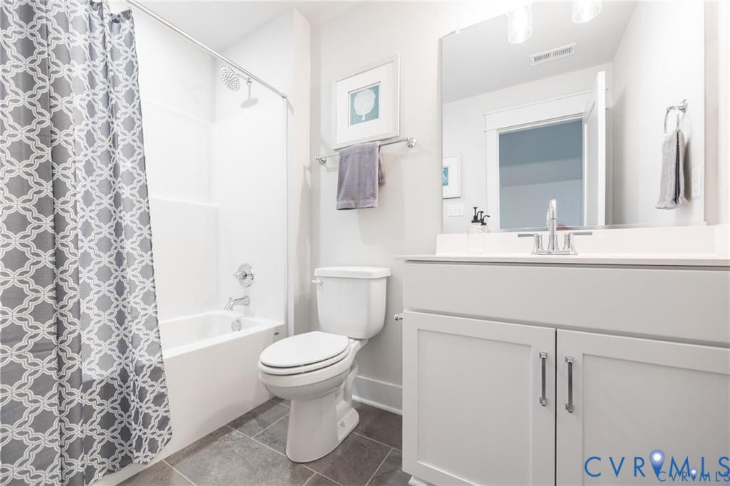 3611 Branch Lake Court, Powhatan, VA 23139