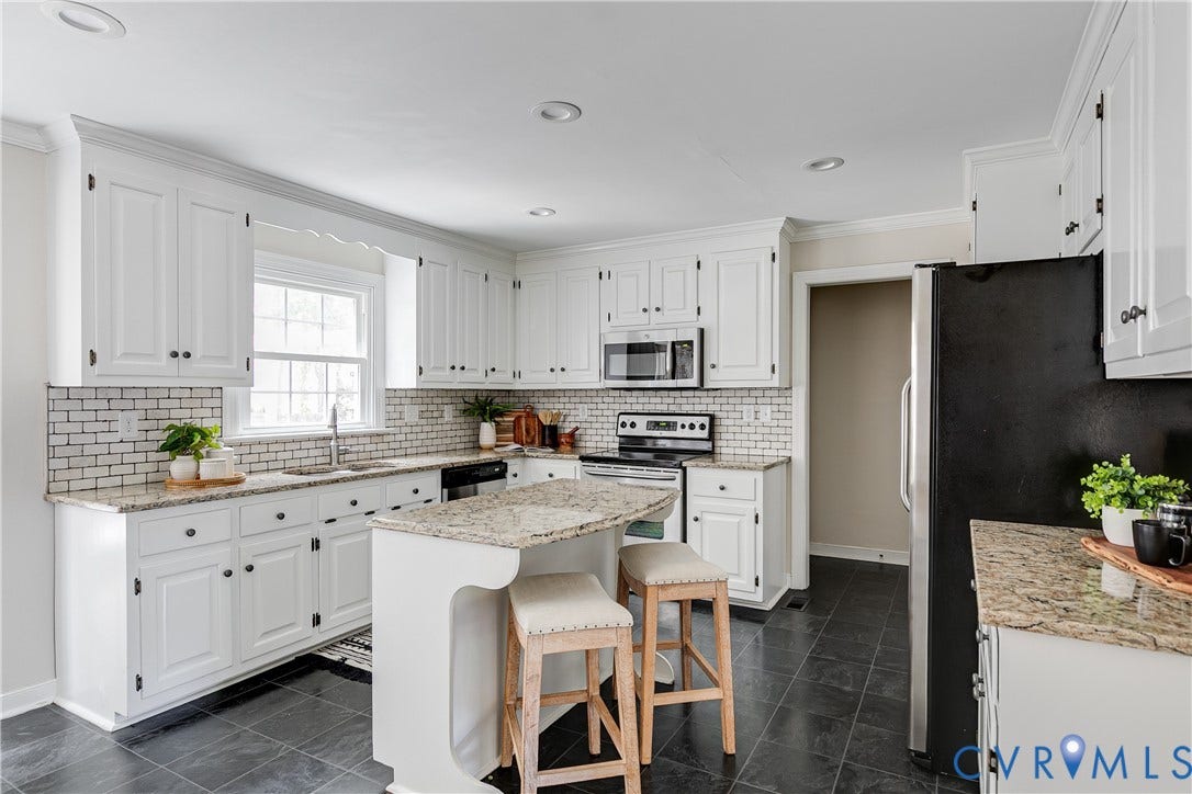 12152 Glen Gary Circle, Henrico, VA 23233 12152 Glen Gary Circle, Henrico, VA 23233