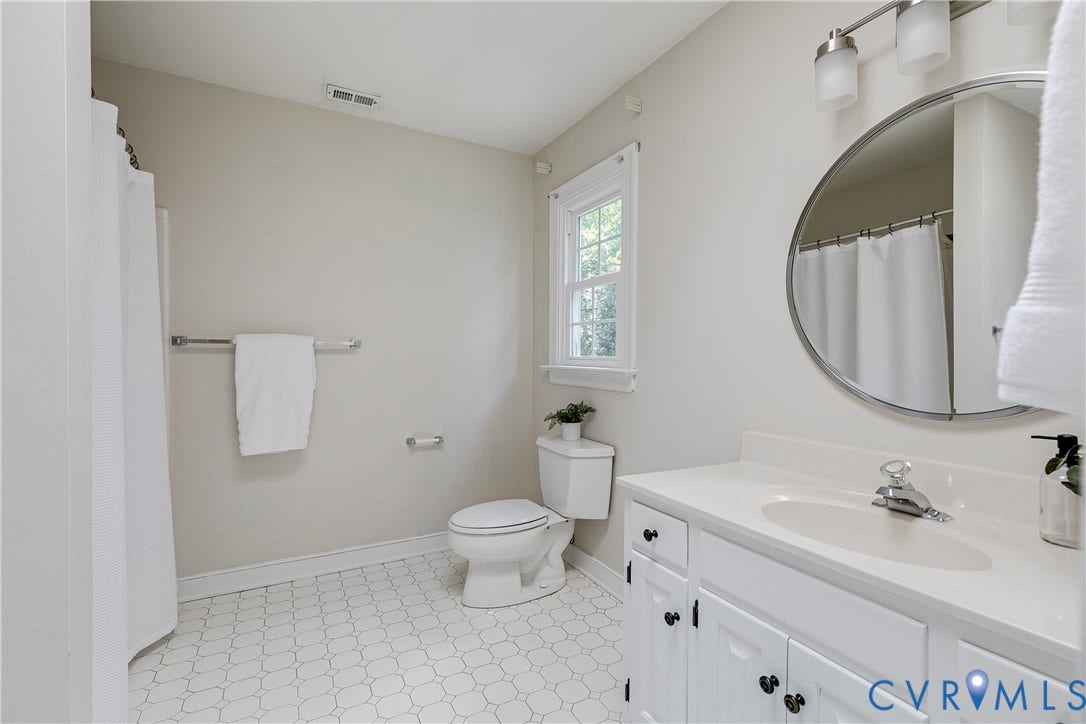 12152 Glen Gary Circle, Henrico, VA 23233 12152 Glen Gary Circle, Henrico, VA 23233