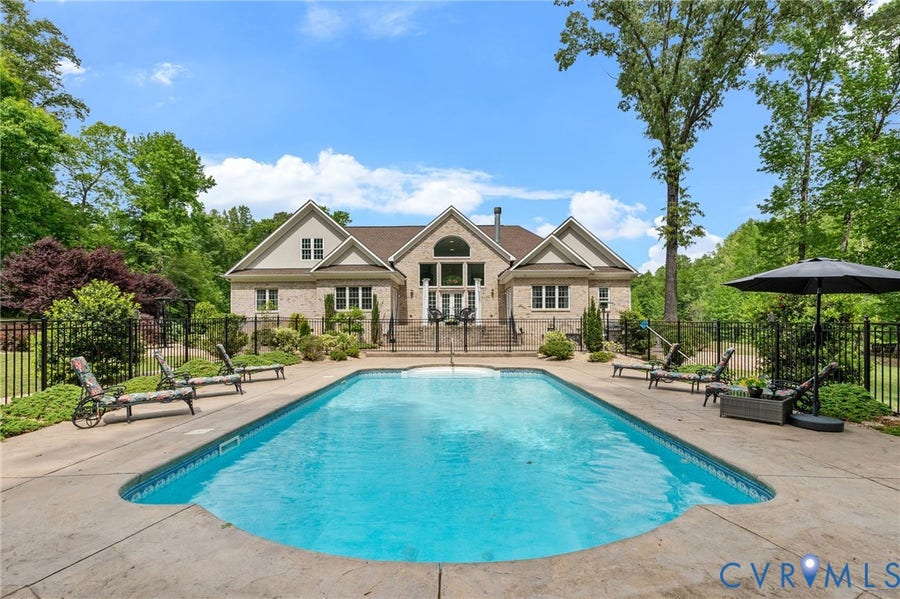 Property photo for 2403 Bermuda Avenue, Chester, VA