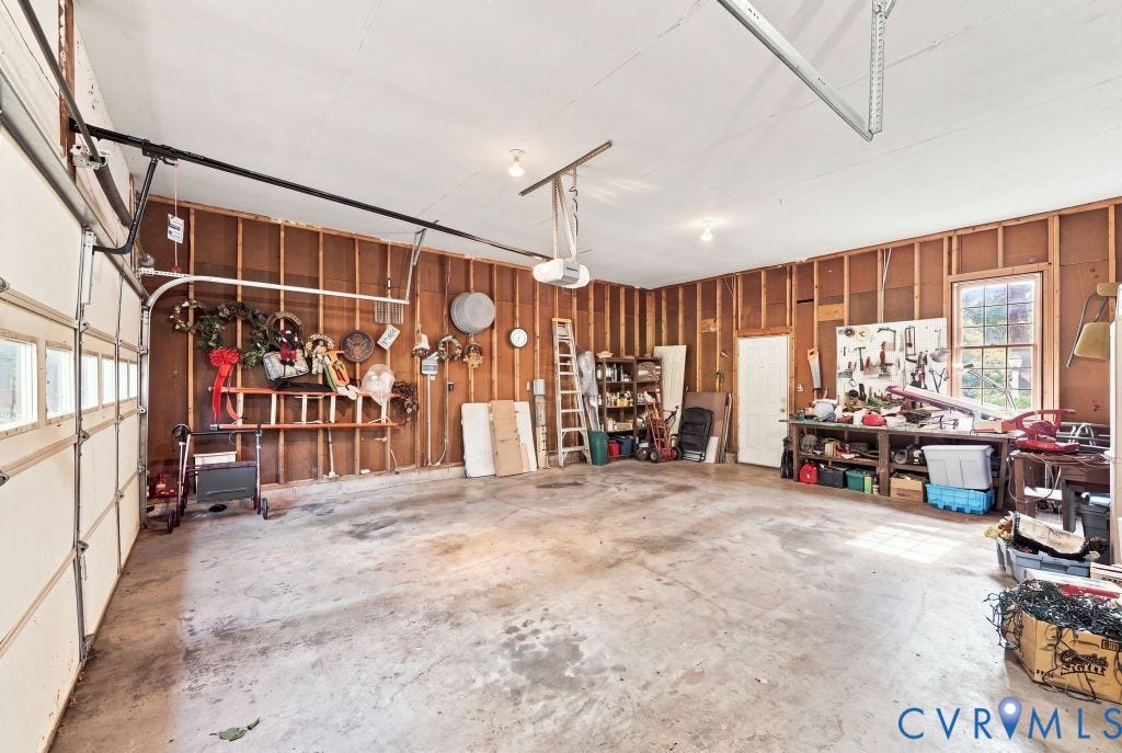 2120 Heathland Drive, Heathland, Midlothian, VA 23113 2120 Heathland Drive, Heathland, Midlothian, VA 23113