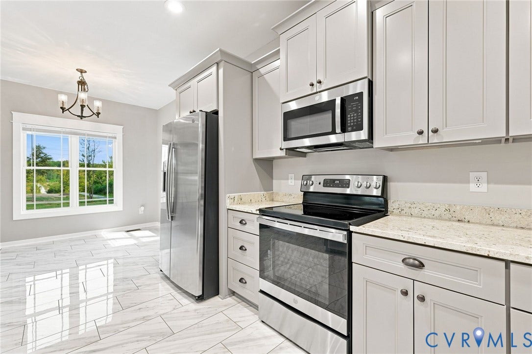 4774 Bell Road, Powhatan, VA 23139 Soft Close Cabinetry