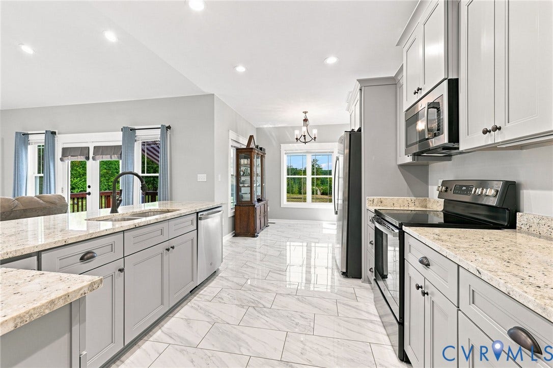 4774 Bell Road, Powhatan, VA 23139 Granite Counters