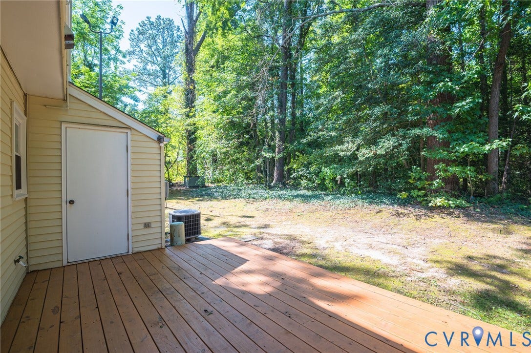 1555 Skirmish Run Drive, #1555, Henrico, VA 23228 Wood-finish decking with a private entrance and exterior siding