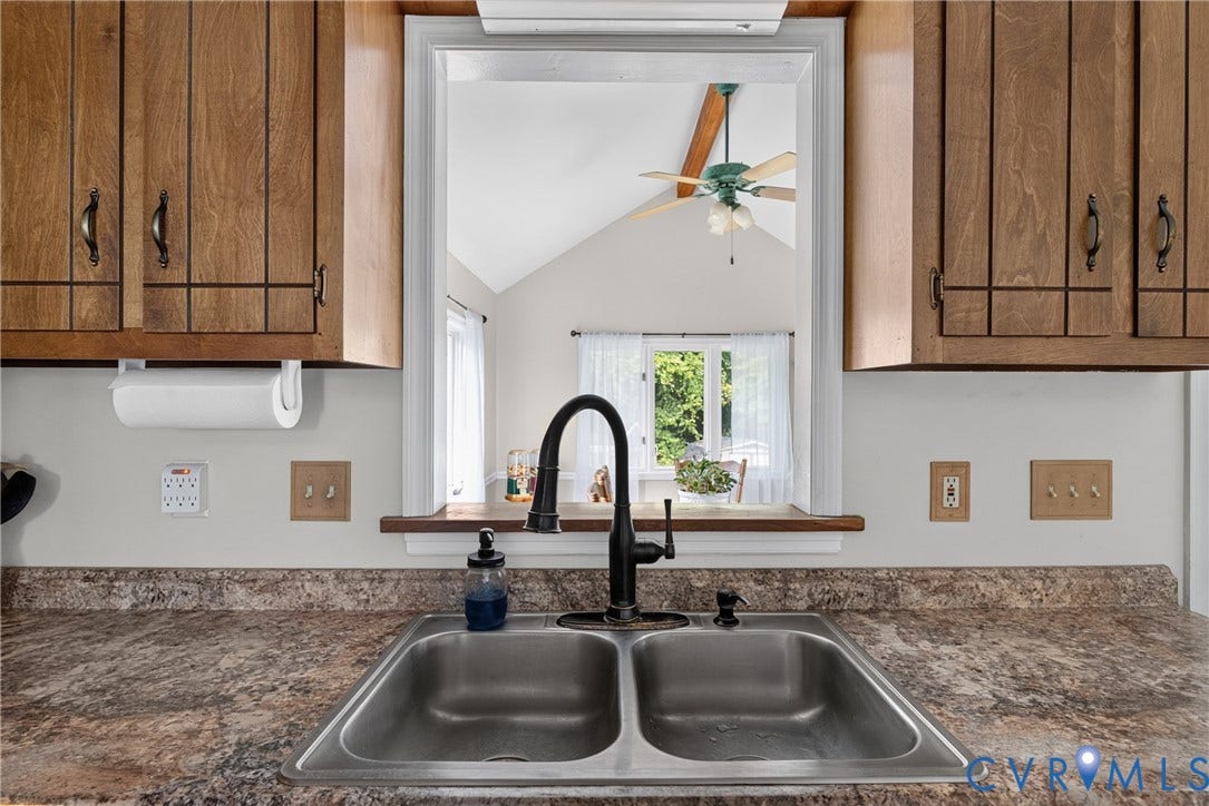 318 Bull Run Drive, Shady Oaks, Hopewell, VA 23860