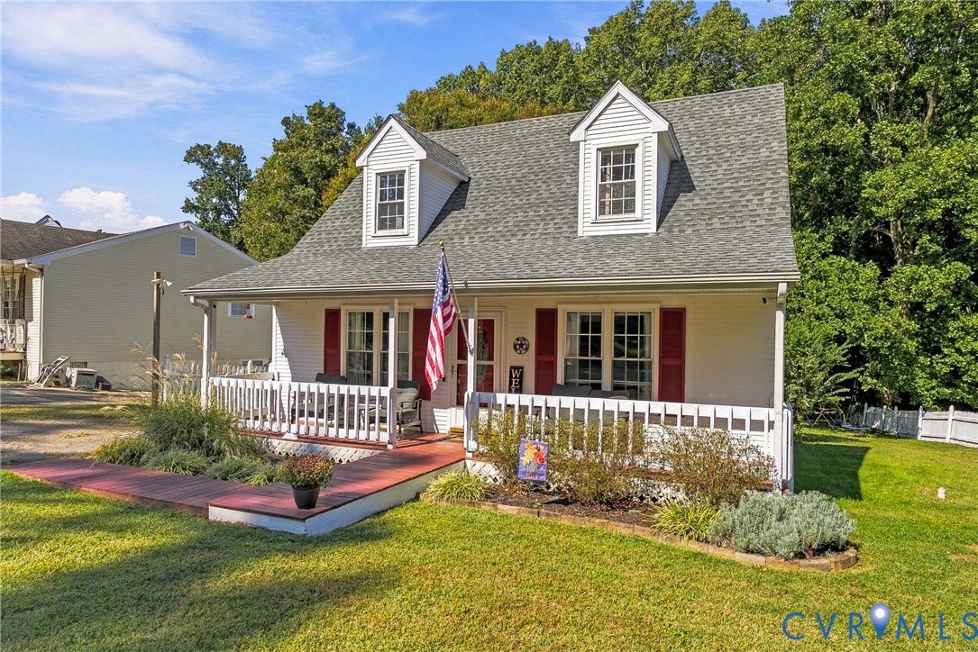 318 Bull Run Drive, Shady Oaks, Hopewell, VA 23860