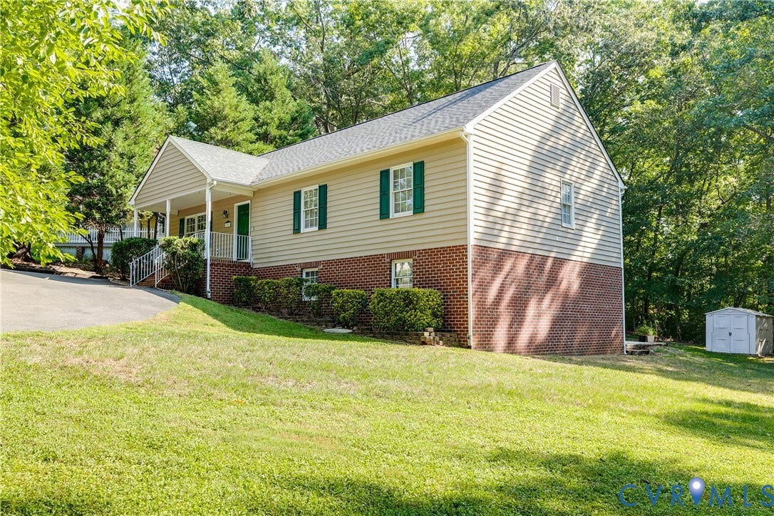 3207 Ludgate Road, Chester, VA 23831 3207 Ludgate Road, Chester, VA 23831