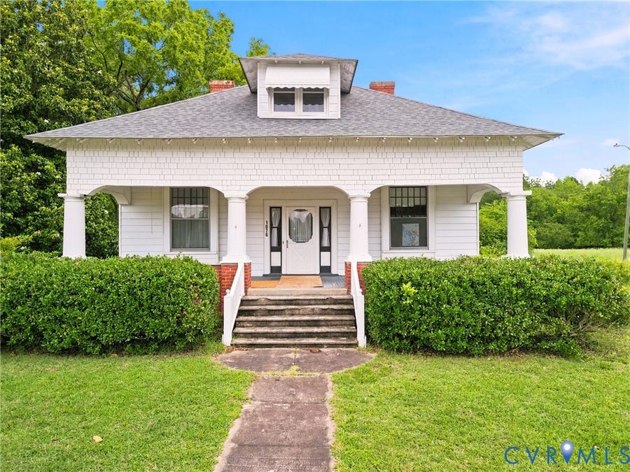 Property photo for 1076 Mount Laurel Road, Clover, VA