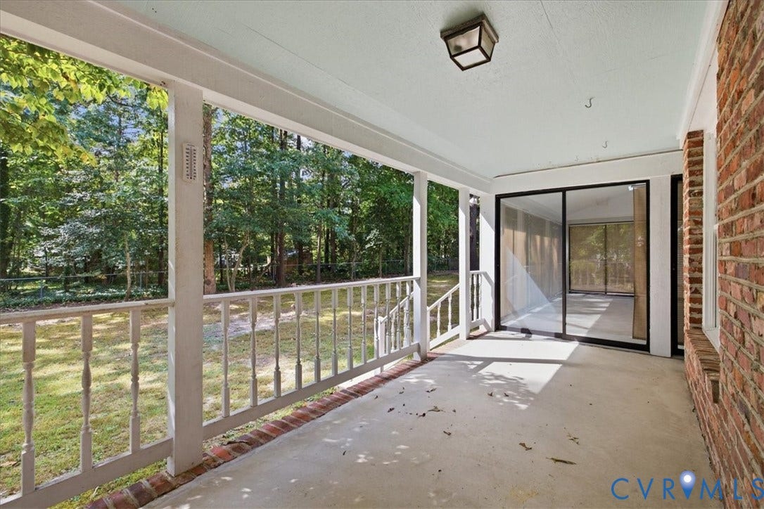 5407 Kralan Court, Chester, VA 23831 Covered Porch