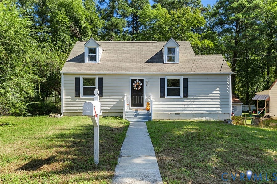 Property photo for 208 Algiers Drive, Richmond, VA