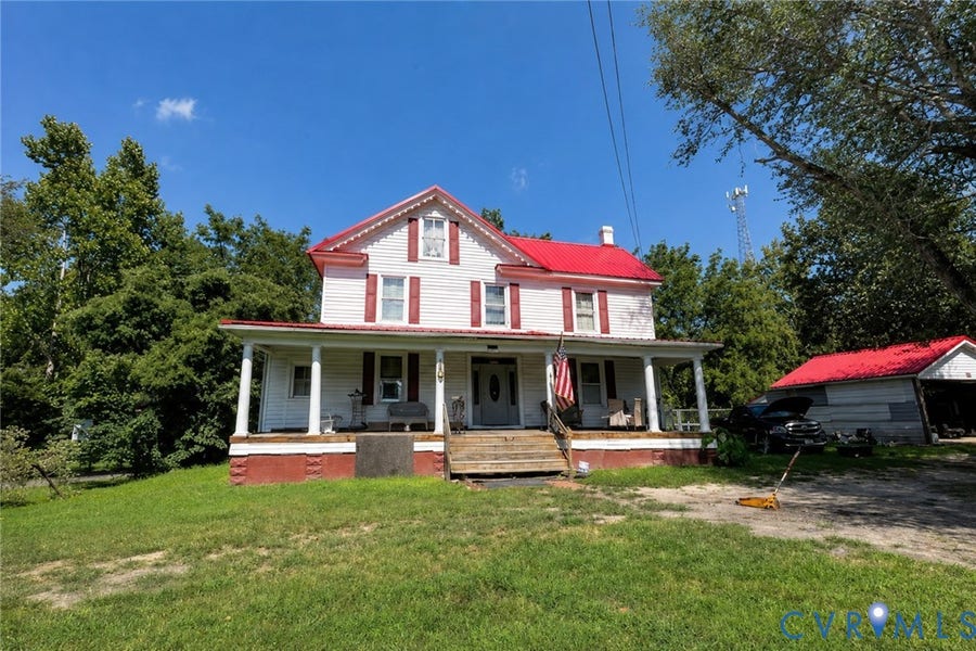Property photo for 739 General Puller Highway, Saluda, VA