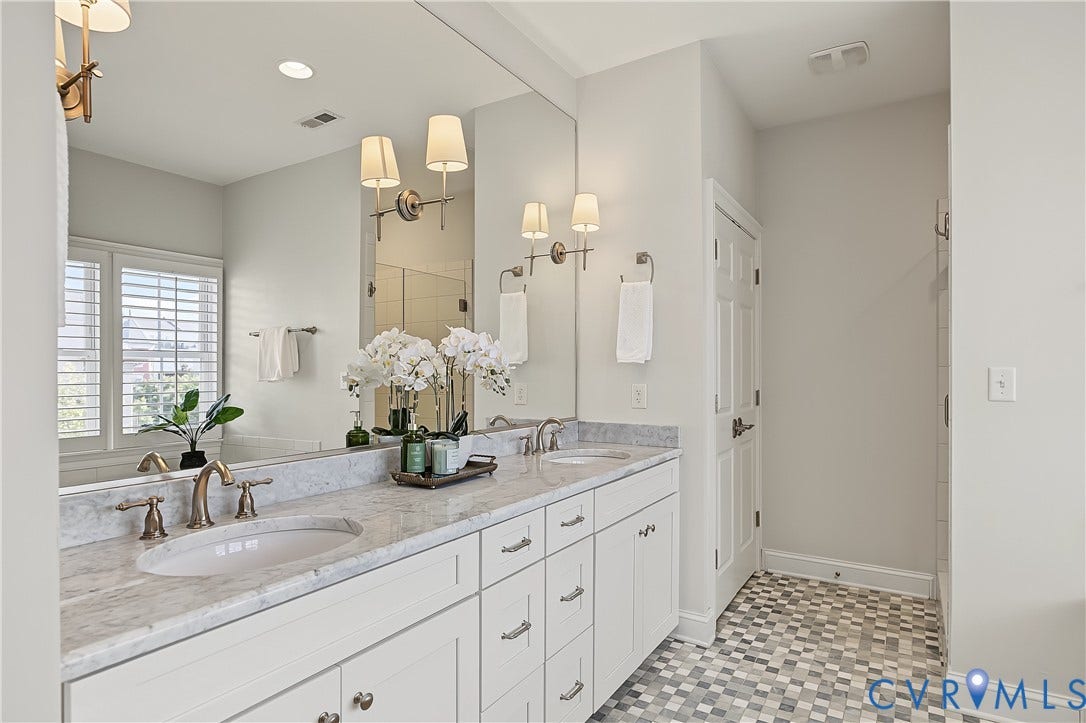 239 Finial Avenue, Henrico, VA 23226 Double marble vanity