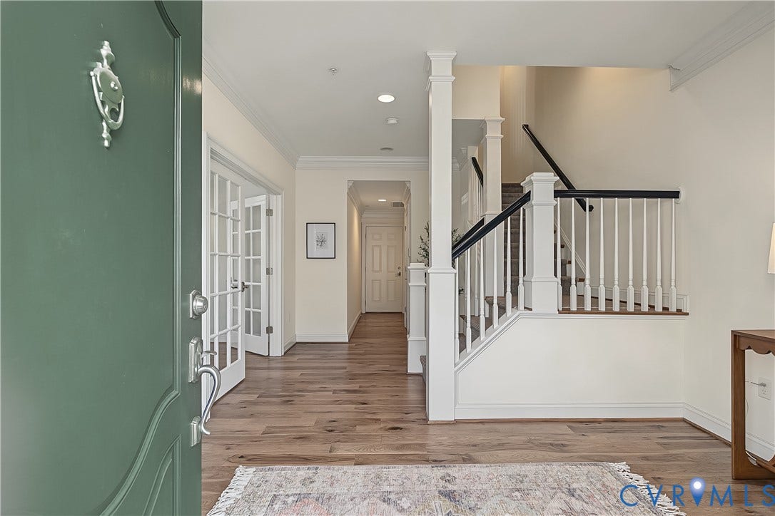239 Finial Avenue, Henrico, VA 23226 Gracious foyer