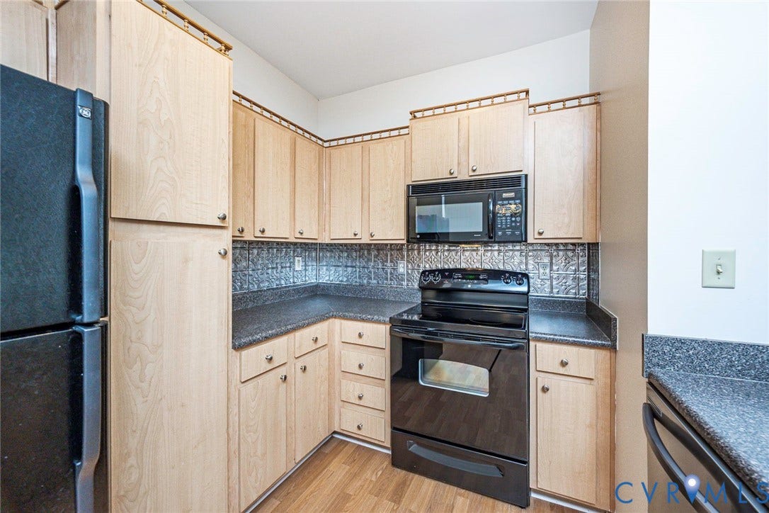 704 Bristol Village Drive, #104, Bristol Village@Charter Colony, Midlothian, VA 23114