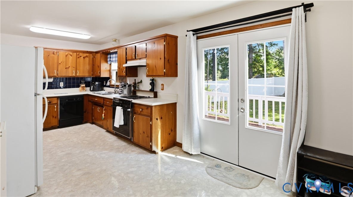 10501 Surry Road, Chester, VA 23831 10501 Surry Road, Chester, VA 23831