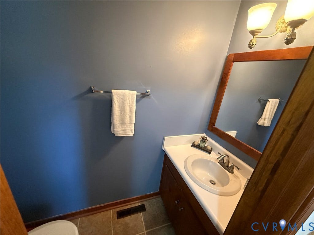 10501 Surry Road, Chester, VA 23831 10501 Surry Road, Chester, VA 23831