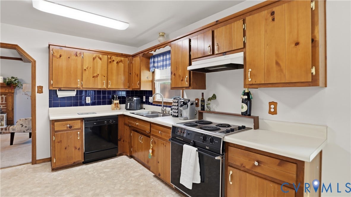 10501 Surry Road, Chester, VA 23831 10501 Surry Road, Chester, VA 23831