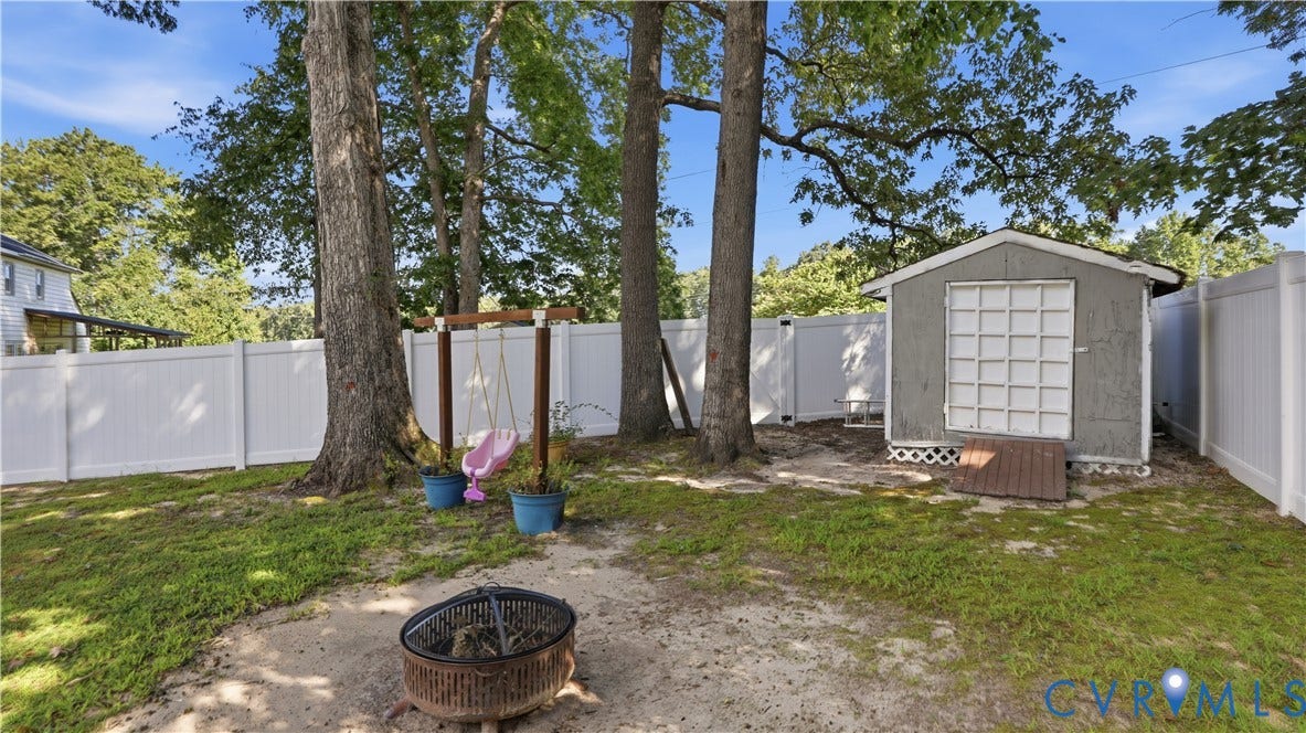 10501 Surry Road, Chester, VA 23831 10501 Surry Road, Chester, VA 23831