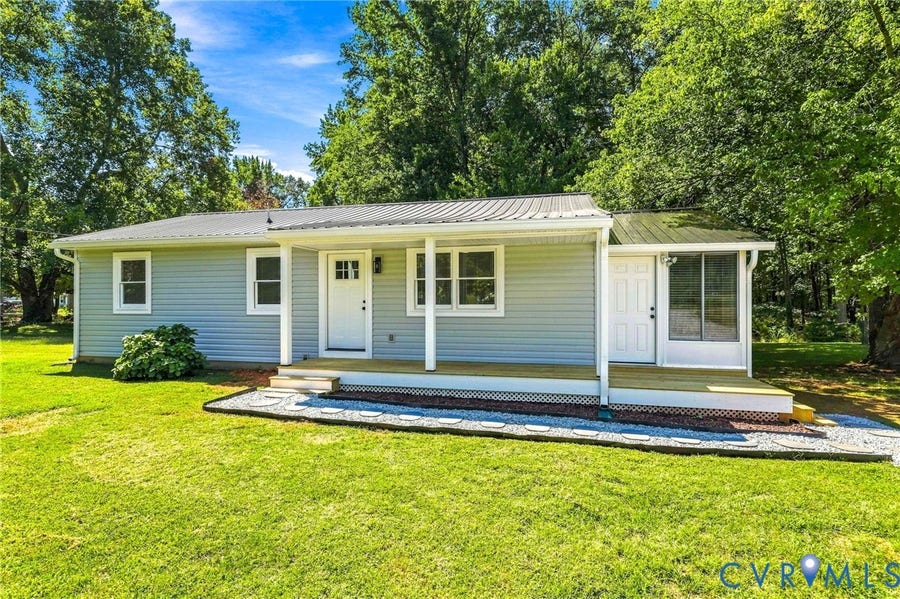 Property photo for 21731 Perkinson Road, Jetersville, VA