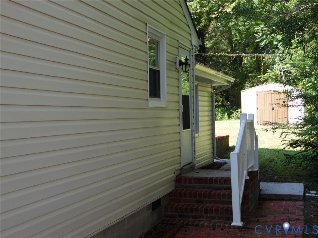 4700 Falling Creek Circle, Wamsley, Chesterfield, VA 23234 Side door