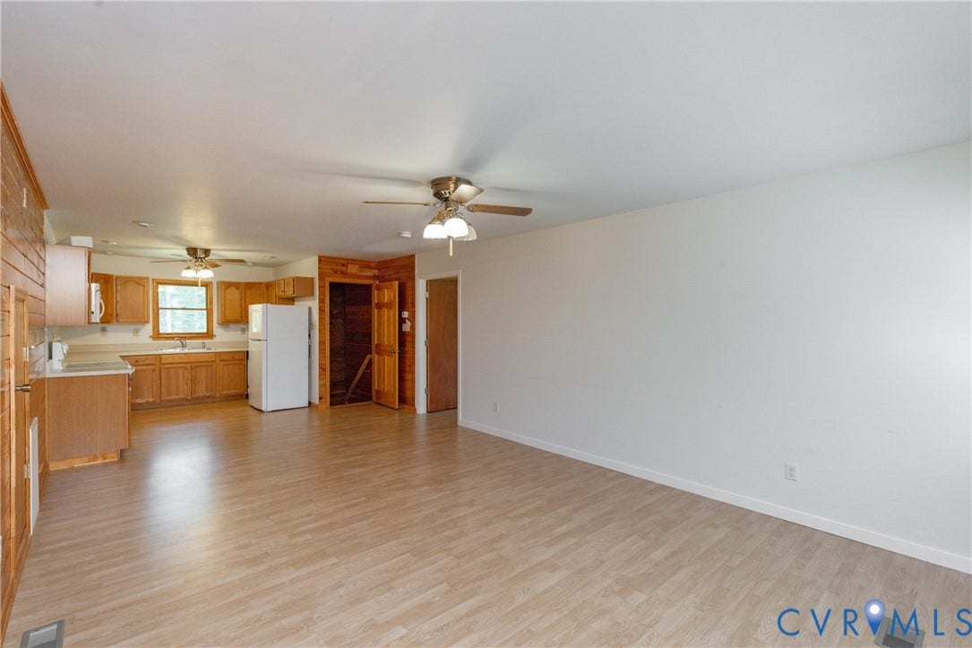 6464 Anderson Highway, Powhatan, VA 23139 Living Room with dining area