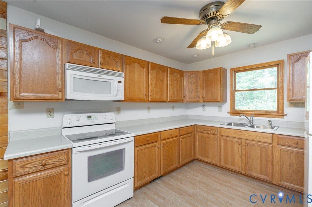 6464 Anderson Highway, Powhatan, VA 23139 Built In Microwave, double sink and ceiling fan