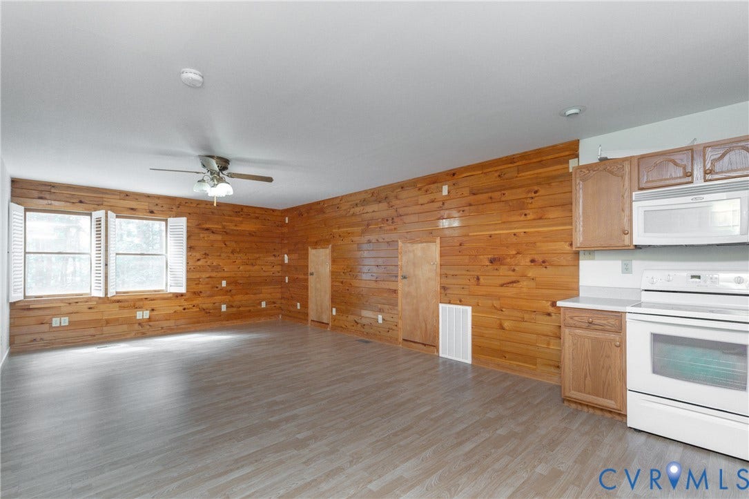 6464 Anderson Highway, Powhatan, VA 23139 Open floor plan with living room with ceiling fan