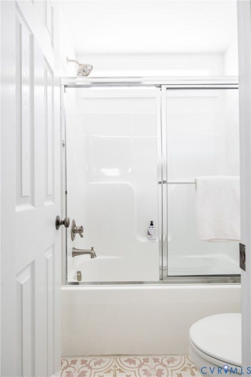 Fiberglass tub and shower combination with sliding glass enclosure