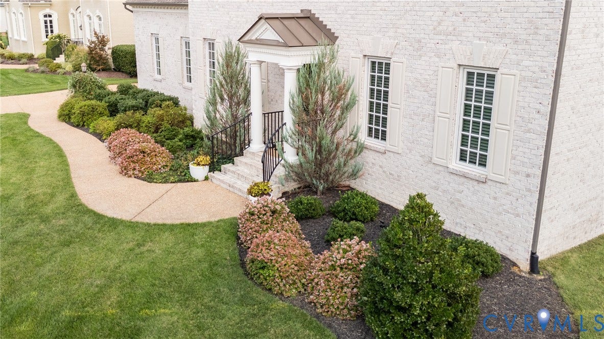 6305 Ellington Woods Drive, Henrico, VA 23059