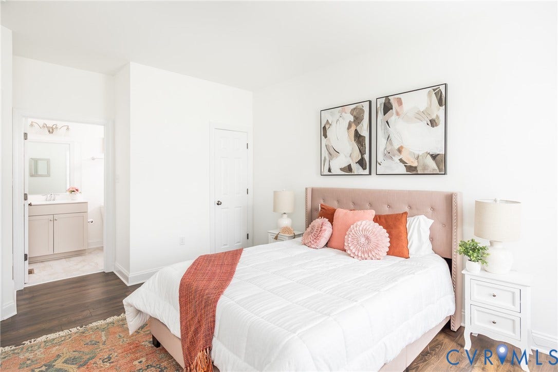 First floor bedroom that can absolutely serve as a first floor primary bedroom or a first floor guest suite. Perfect for short-terms visits, long term visits or multigenerational living.
