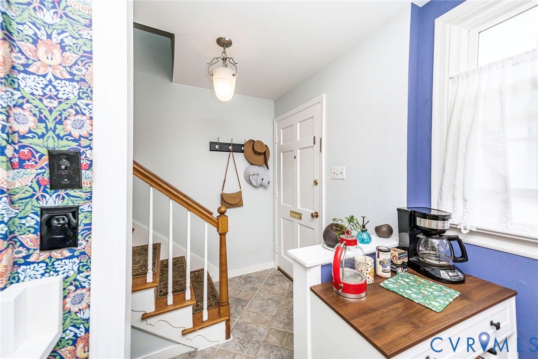 Tiled entry foyer
