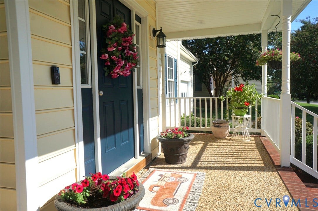 11119 Sweetbay Arbor Place, Chester, VA 23831 Porch Sitting area 2